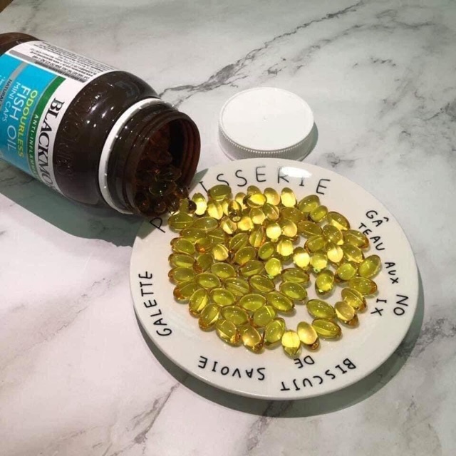 Dầu cá không mùi Blackmores Fish Oil Mini Caps 400 viên | Thế Giới Skin Care