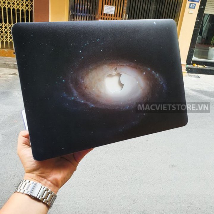 Ốp Macbook Hình Dải Ngân Hà Đủ Dòng (Tặng Kèm Phủ Phím Và Set Nút Chống Bụi) | BigBuy360 - bigbuy360.vn