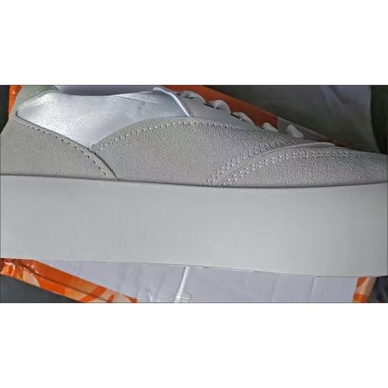 Giày đế bánh mì vintage giống rosé Blackpink