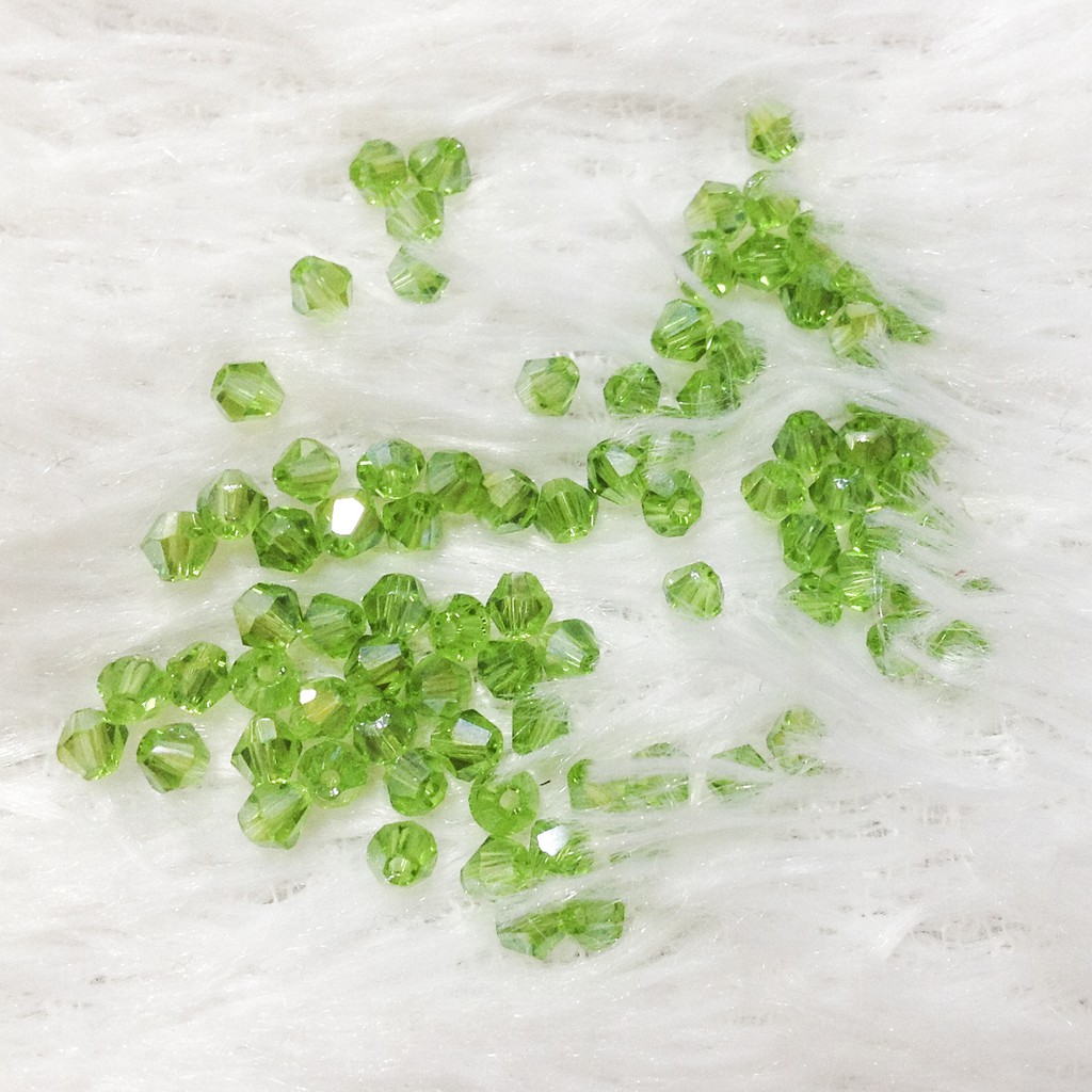 Hạt đá pha lê hình thoi kết xỏ vòng tay size 3li 3mm gói 10 viên