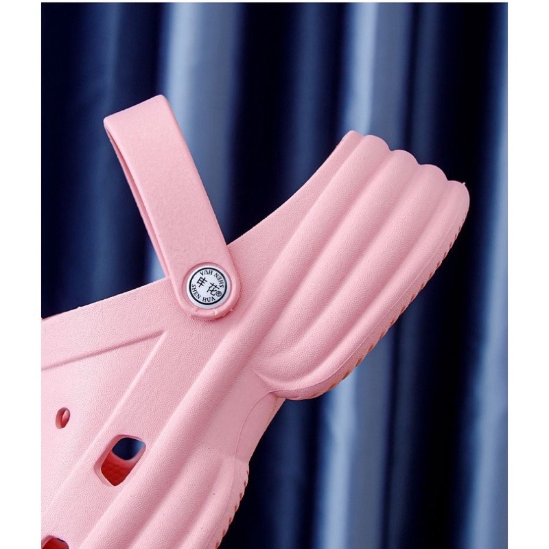 Dép cross nữ đế cao 5cm - dép sục nữ đính sticker siêu nhẹ đi biển đi chơi tăng chiều cao chống nước - SL032