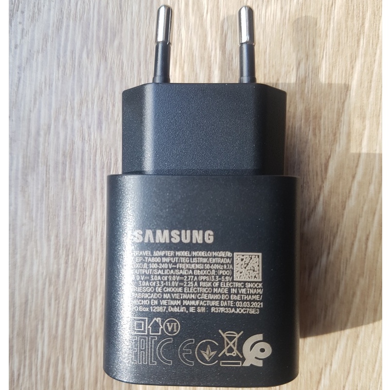 Củ cốc sạc nhanh 25w chính hãng cho các dòng máy sam sung Note 10, Note 10 plus, S20 , S20 plus, Note 20, A70, A71, A80