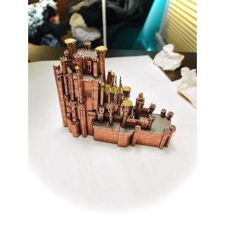 Mô Hình 3D Kim Loại Lâu Đài Red Keep (chưa ráp)