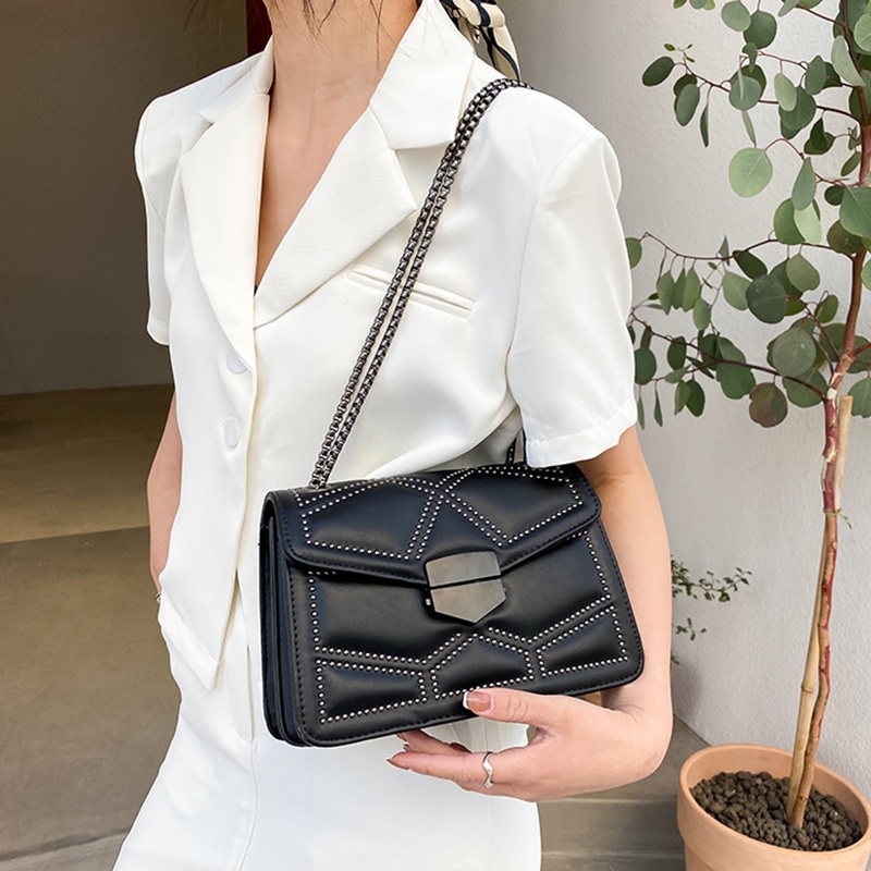 Túi Đeo Vai Cỡ Lớn Phối Dây Xích Thời Trang Cho Nữ