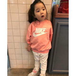 Áo nỉ dài tay bé gái