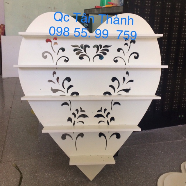 Kệ trái tim để sơn nail