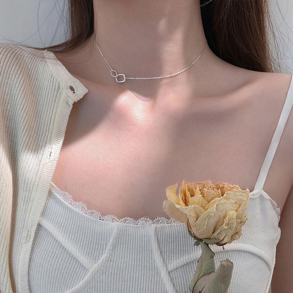 Fallforbeauty Vòng Cổ Choker Phong Cách Anh Quốc Thời Trang Cho Nữ|Bảng Màu Phấn Mắt Nhiều Màu Sắc Thời Trang|Khuyên Tai Hình Chữ Nhật / Vuông / Chữ Nhật Màu Sắc Xinh Xắn