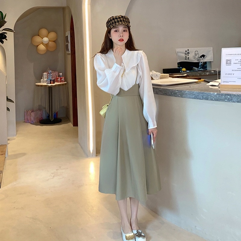Set Sơ Mi Bèo Kèm Yếm Cực Xinh