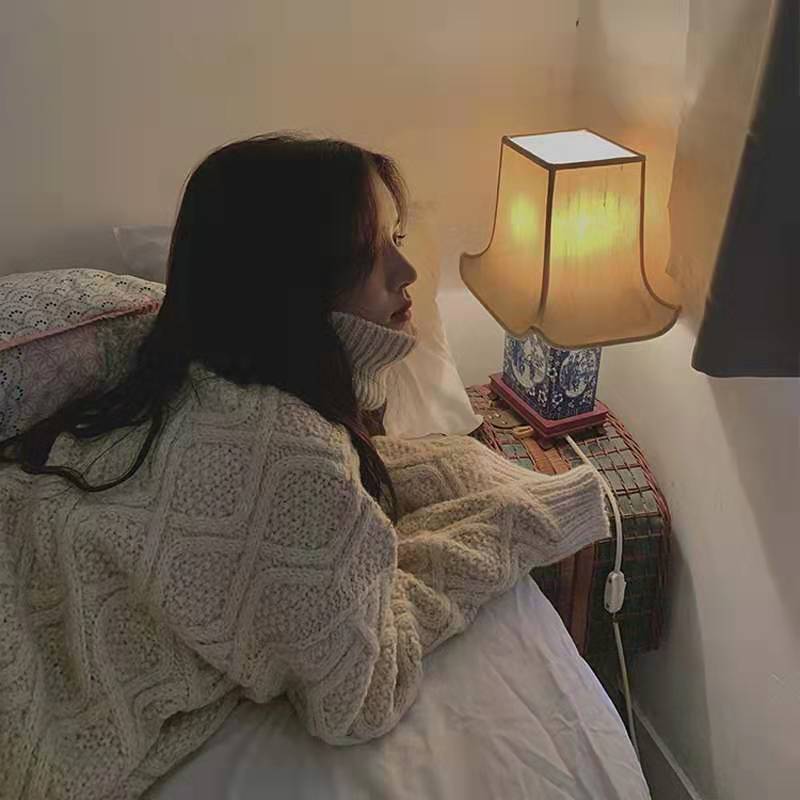 Áo len cổ lọ tay dài phong cách thời trang thanh lịch cho nữ