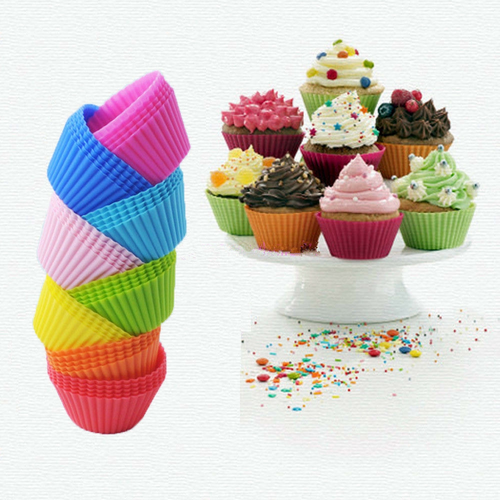 Set 12 Khuôn Silicone Làm Bánh Cupcake Nhiều Hình Dạng