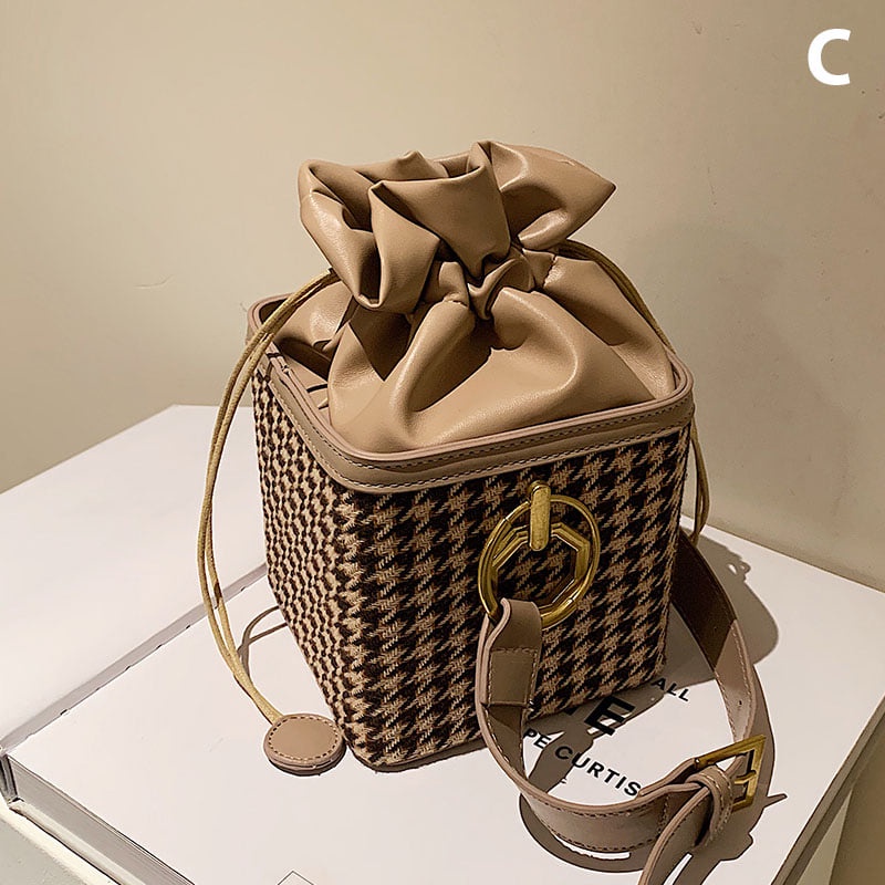 CÓ SẴN - Túi xách hộp vuông harem rút cao cấp