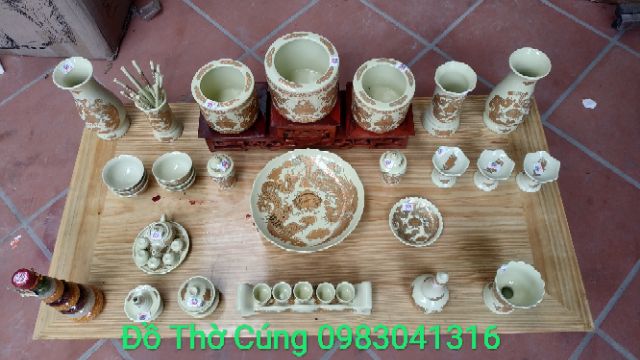 Bộ đồ thờ gia tiên đầy đủ màu ngà kim bát tràng !