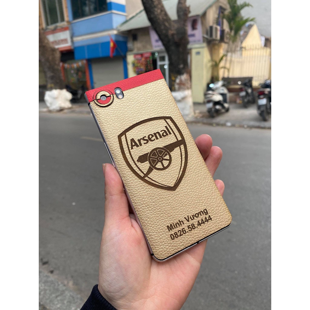 Dán Da Lưng ĐT Blackberry Key One/ Key 1 Khắc Hình Trống Đồng