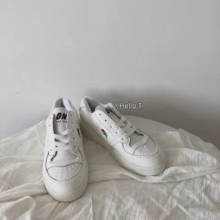 (ORDER) GIÀY THÊU HOA HỒNG ULZZANG