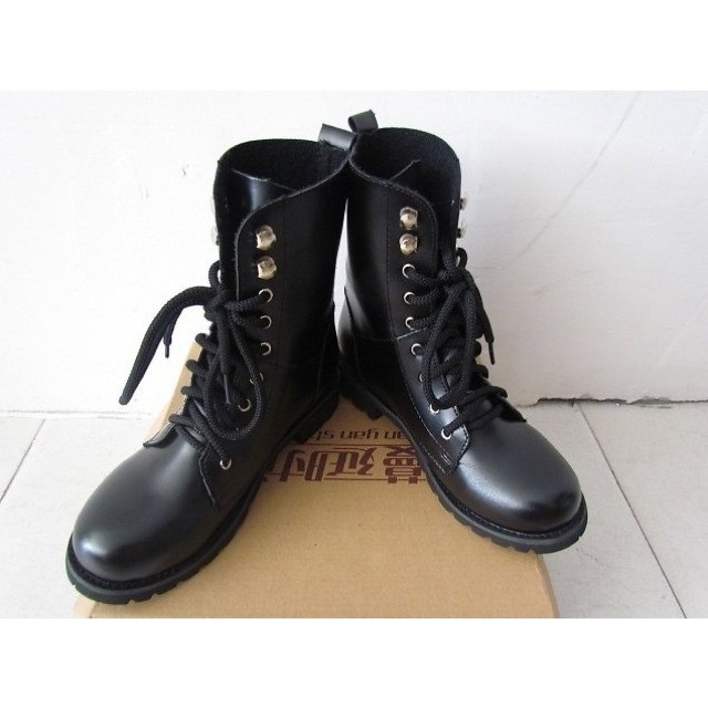 Giày combat boot đế thấp