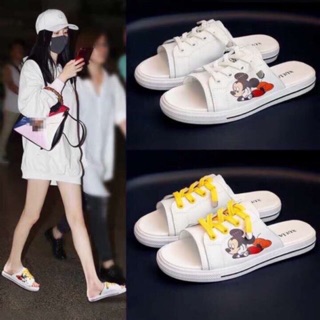 Giày Sục trắng hình micky