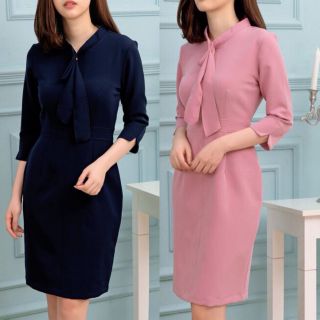 Đầm Xecop cổ nơ kèm cài áo