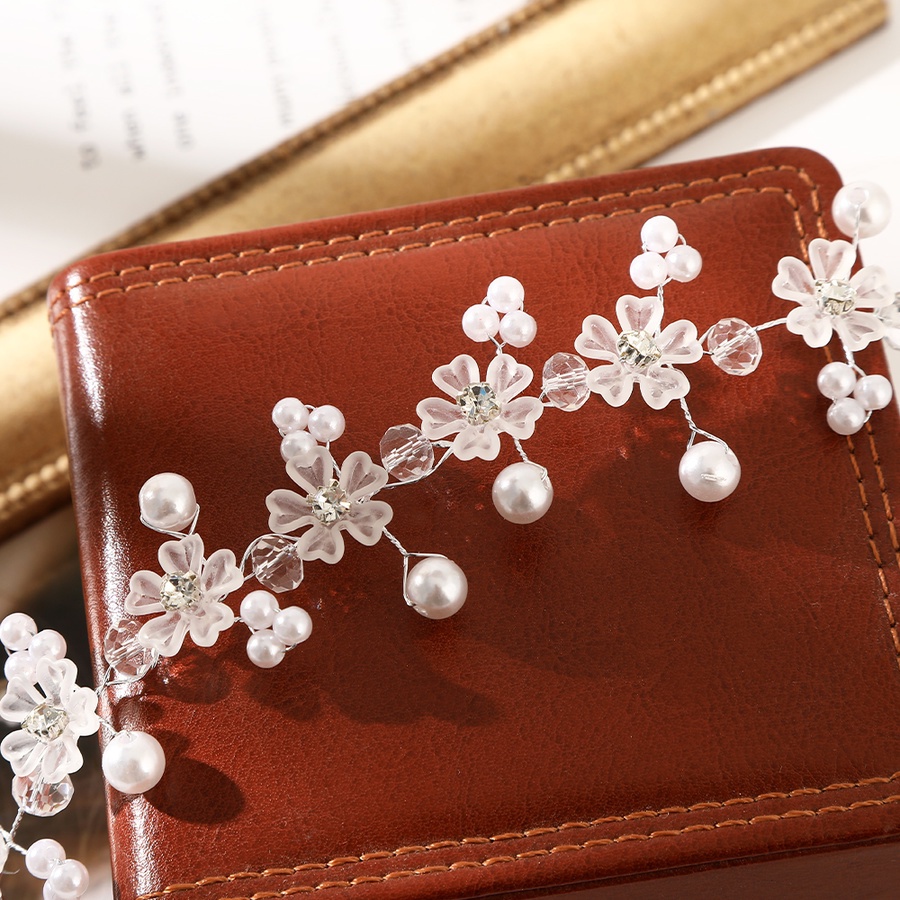 Cài Tóc Đính Hạt Ngọc Trai Thời Trang Cho Nữ