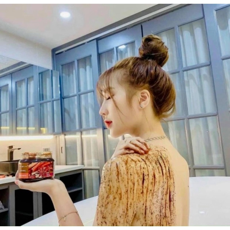 Tẩy Tế Bào Chết Quế Hồi Nga Body Săn Chắc Và Giảm Mụn Cơ Thể Exclusive Cosmetics Gel Scrub Quế Hồi Và Cà Phê 380g