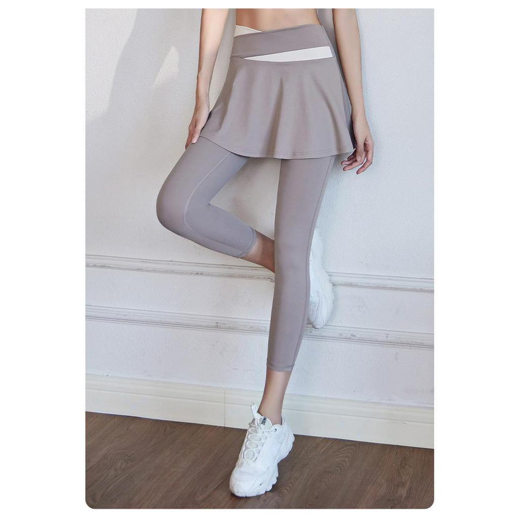 Set Áo Thun Ngắn Tay + Chân Váy Chữ A Lưng Cao Màu Sắc Tương Phản Kèm Đệm Ngực Dành Cho Nữ