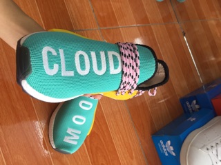 Giày Human V2 Đế Răng Cưa Cloud Moon