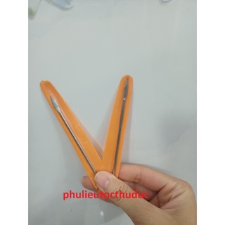 1 Cây lấy khóe móng chân mũi tên
