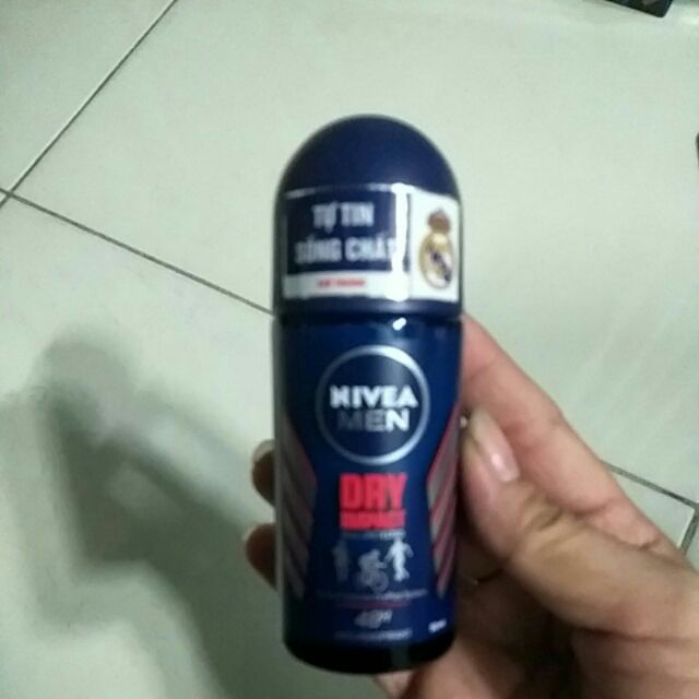 Lăn Ngăn Mùi Nivea Men Khô Thoáng(50ml)