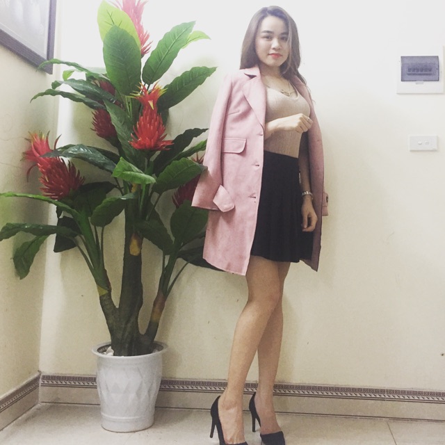 Áo khoác da lộn: hồng/rêu Lên dáng vẫn đẹp mà lại ấm hơn mặc dạ ^^ QT Boutique 118 Đinh Công Tráng 0904771910👍👍👍👍