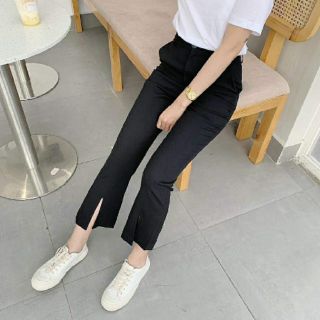 Quần ống loe xẻ trước cạp cao dáng