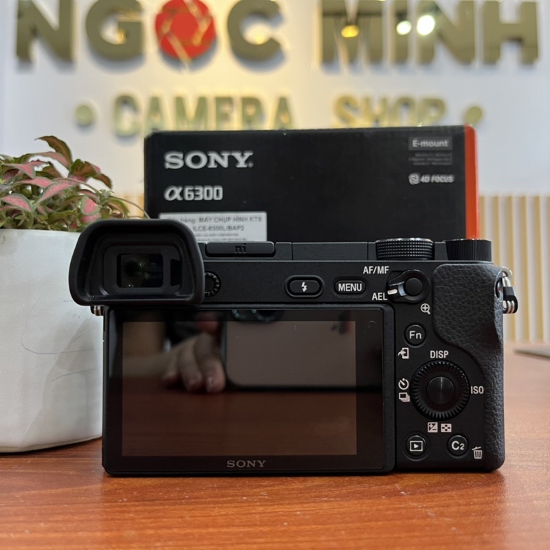 Máy ảnh Sony A6300