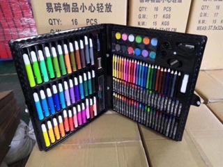 Hộp màu 150 chi tiết