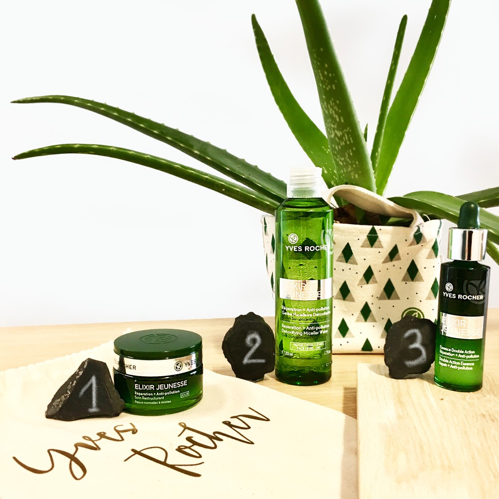 Sản phẩm làm sạch da dạng nước Yves Rocher Anti Pollution + Detox Micellar Cleansing Water 200ml | BigBuy360 - bigbuy360.vn