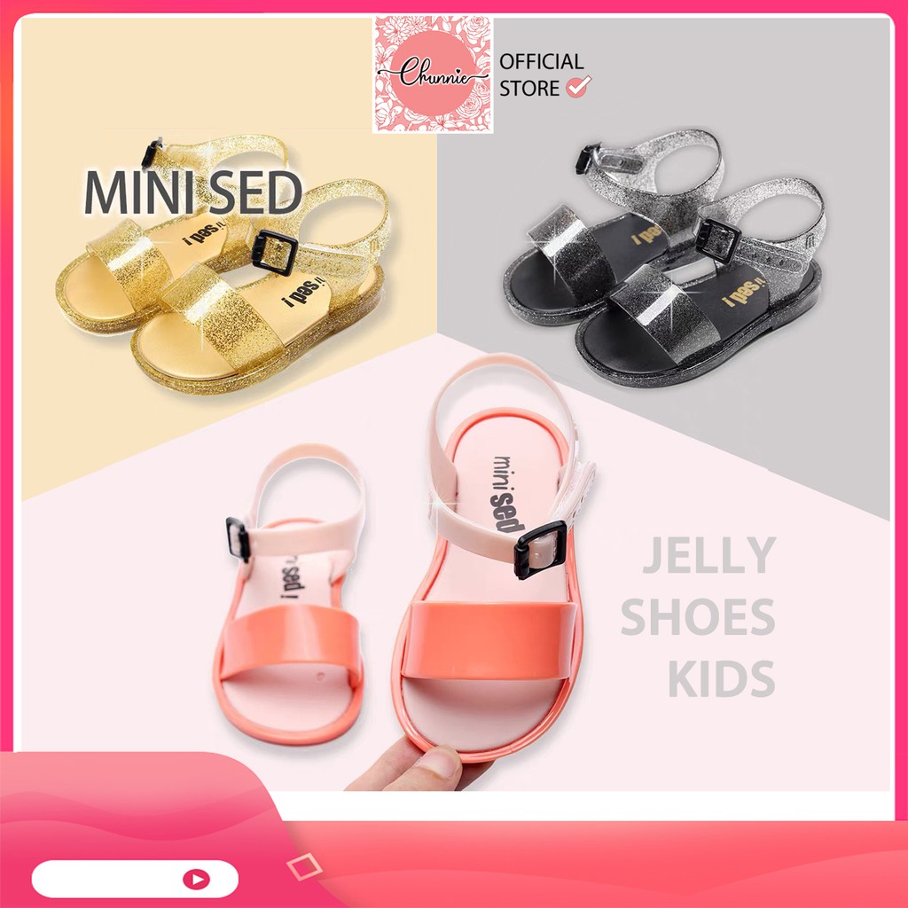 Dép sandal cho bé gái MINISED JELLY SHOES KID chất liệu nhựa dẻo, mềm mại, đế êm, quai dán tiện dụng