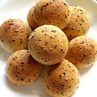 Bột mì mè đen Hàn Quốc Cona | Merit Cake Shop