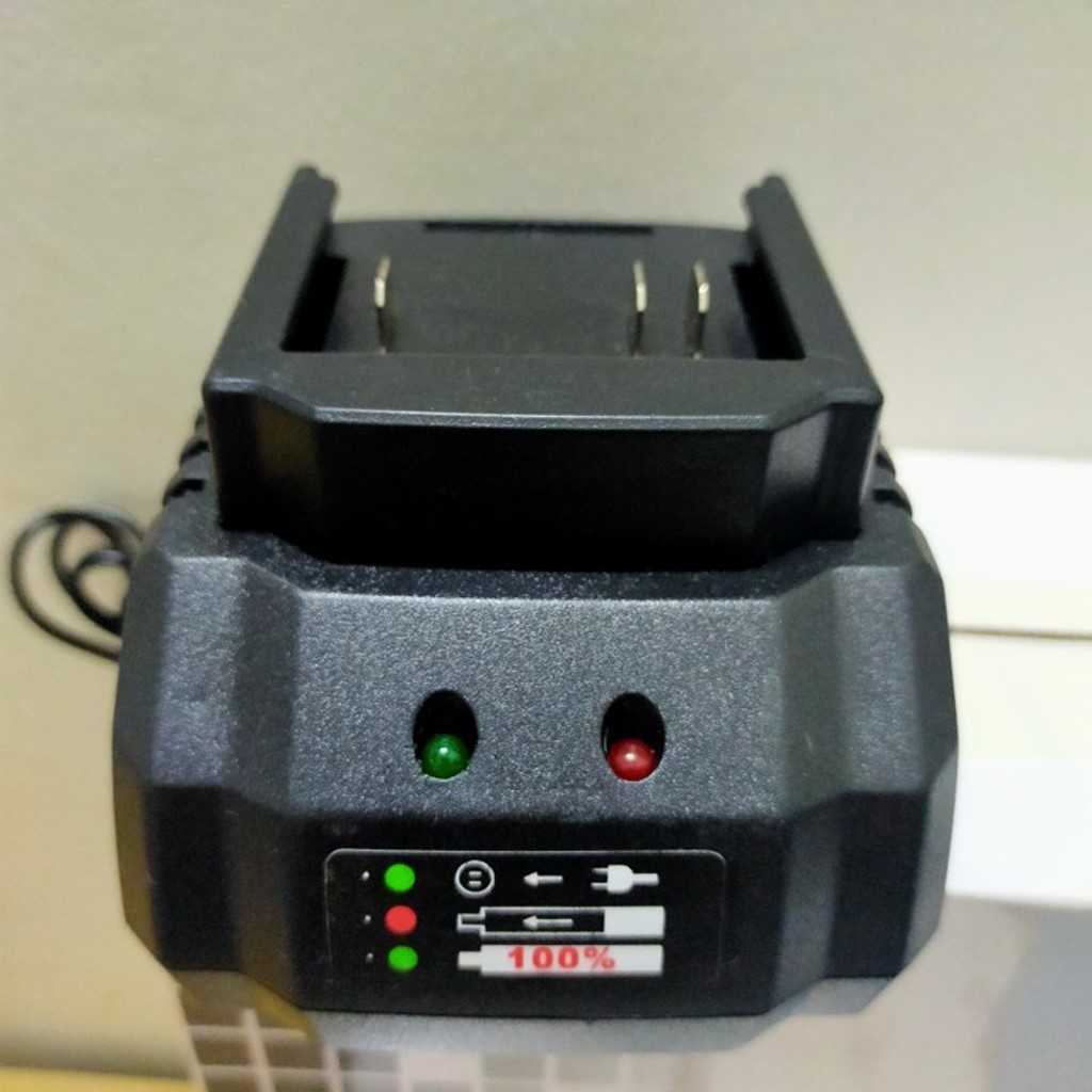 Sạc pin máy khoan, Máy siết bulong cho máy 72v,86v,88v,99v,118...