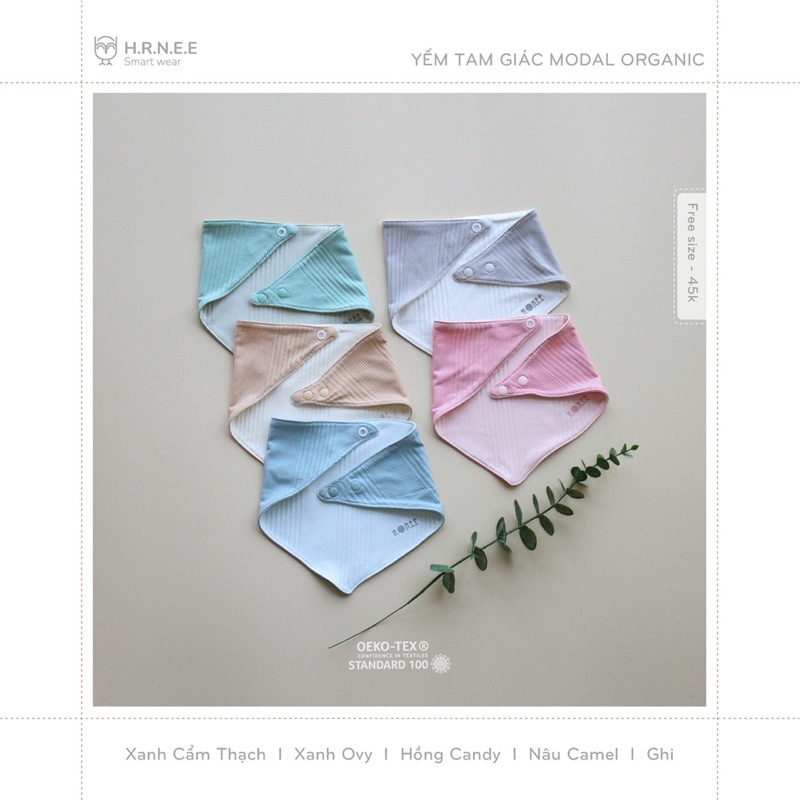 Hrnee-yếm tam giác cho bé