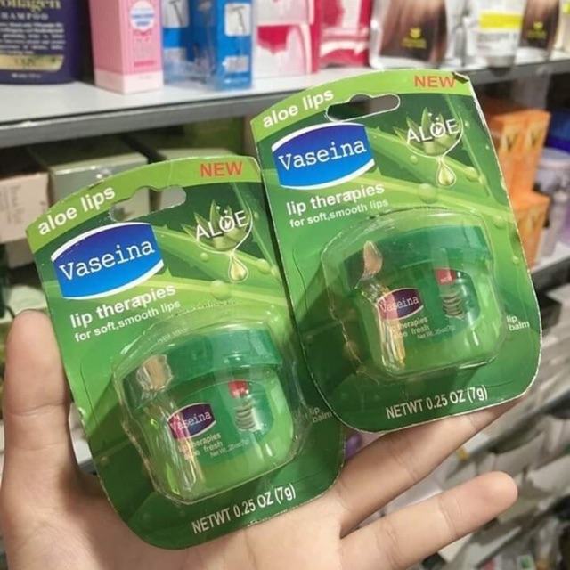Son dưỡng môi Vaseline nha đam