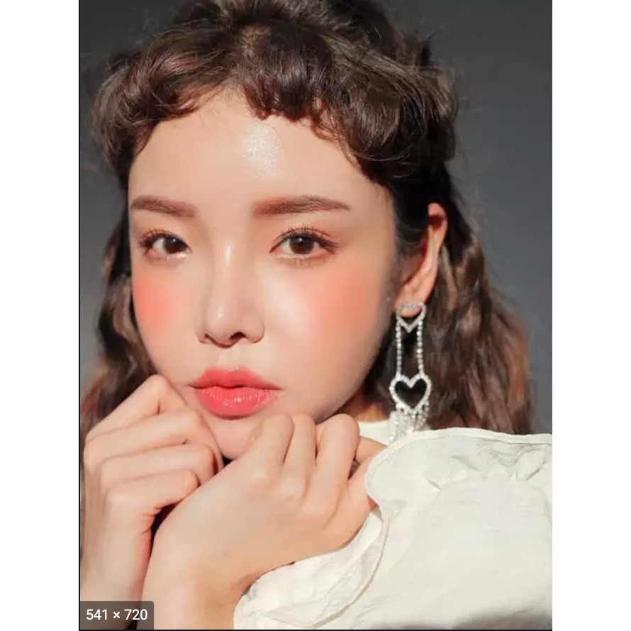 Má Hồng kIss Beauty 6 ô Trái Tim kèm bắt Sáng | BigBuy360 - bigbuy360.vn