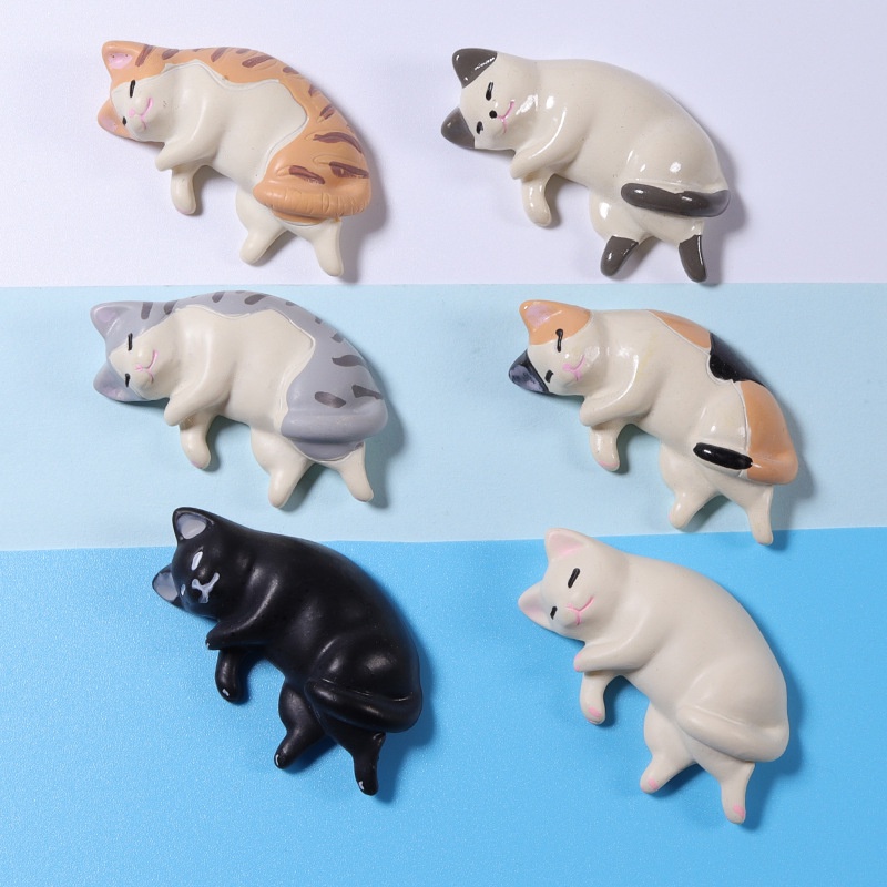 Set 5 Phụ Kiện Trang Trí Điện Thoại Hình Mèo Con Dễ Thương