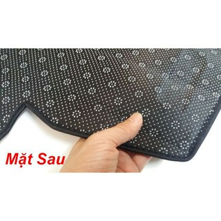 thảm taplo chống nắng xpander