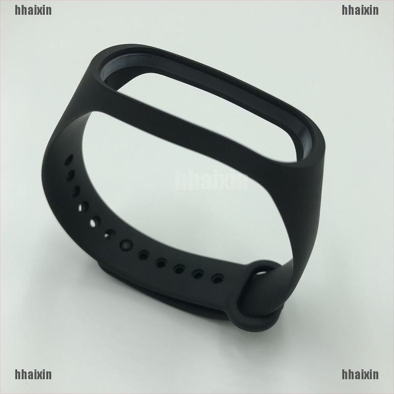 Dây Đeo Thay Thế Chất Liệu Silicon Thiết Kế Nhiều Lỗ Thời Trang Cho Xiaomi Mi Band 3 4