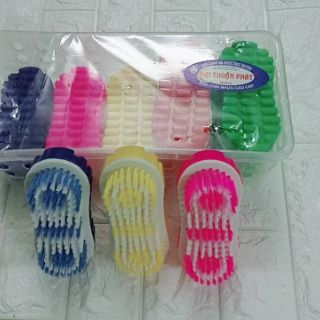 1 chiếc bàn chải giặt đồ cao cấp