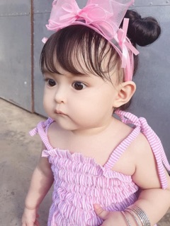 Cài tóc nơ bèo cho bé