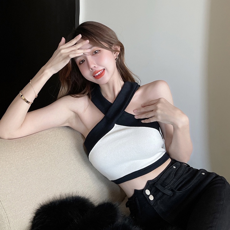 Áo Dệt Kim Sát Nách Dáng Ôm Phối Màu Tương Phản Thời Trang