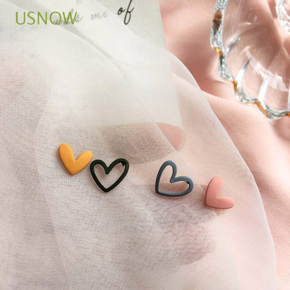 Khuyên Tai Hình Trái Tim Nhiều Màu Sắc Dễ Thương Phong Cách Hàn Quốc Cho Nữ