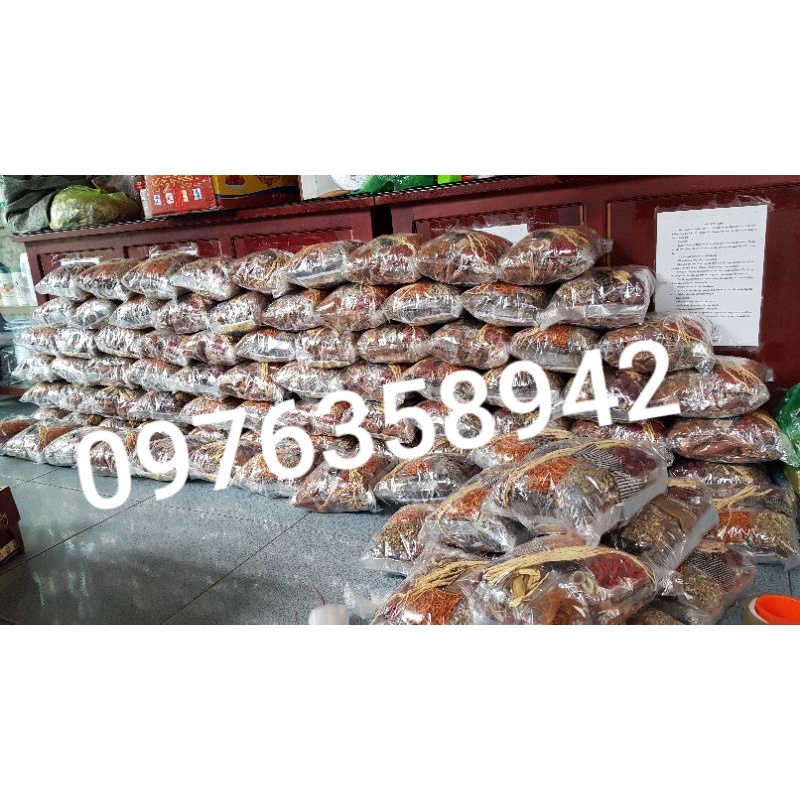 1 thang Rocket ngâm rựu thảo dược