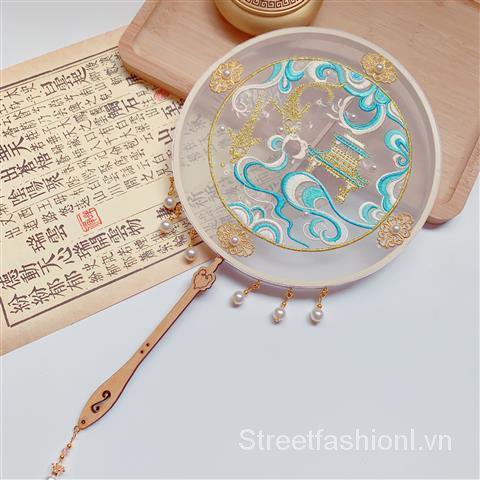 Quạt tròn cầm tay thêu họa tiết cổ điển dùng làm đạo cụ chụp ảnh