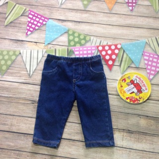 Quần jeans chị Hiền Phạm
