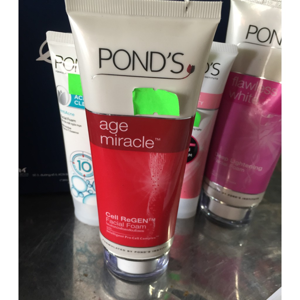 rửa pond's đỏ cao cấp AGE MIRACLE