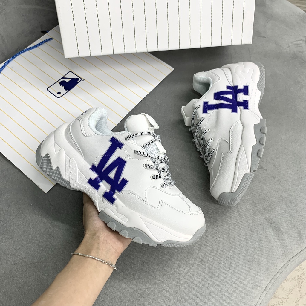 Giày Sneaker 🚚FREESHIP🚚 Giày Thể Thao Mẫu Hot Nam Nữ R11 | BigBuy360 - bigbuy360.vn